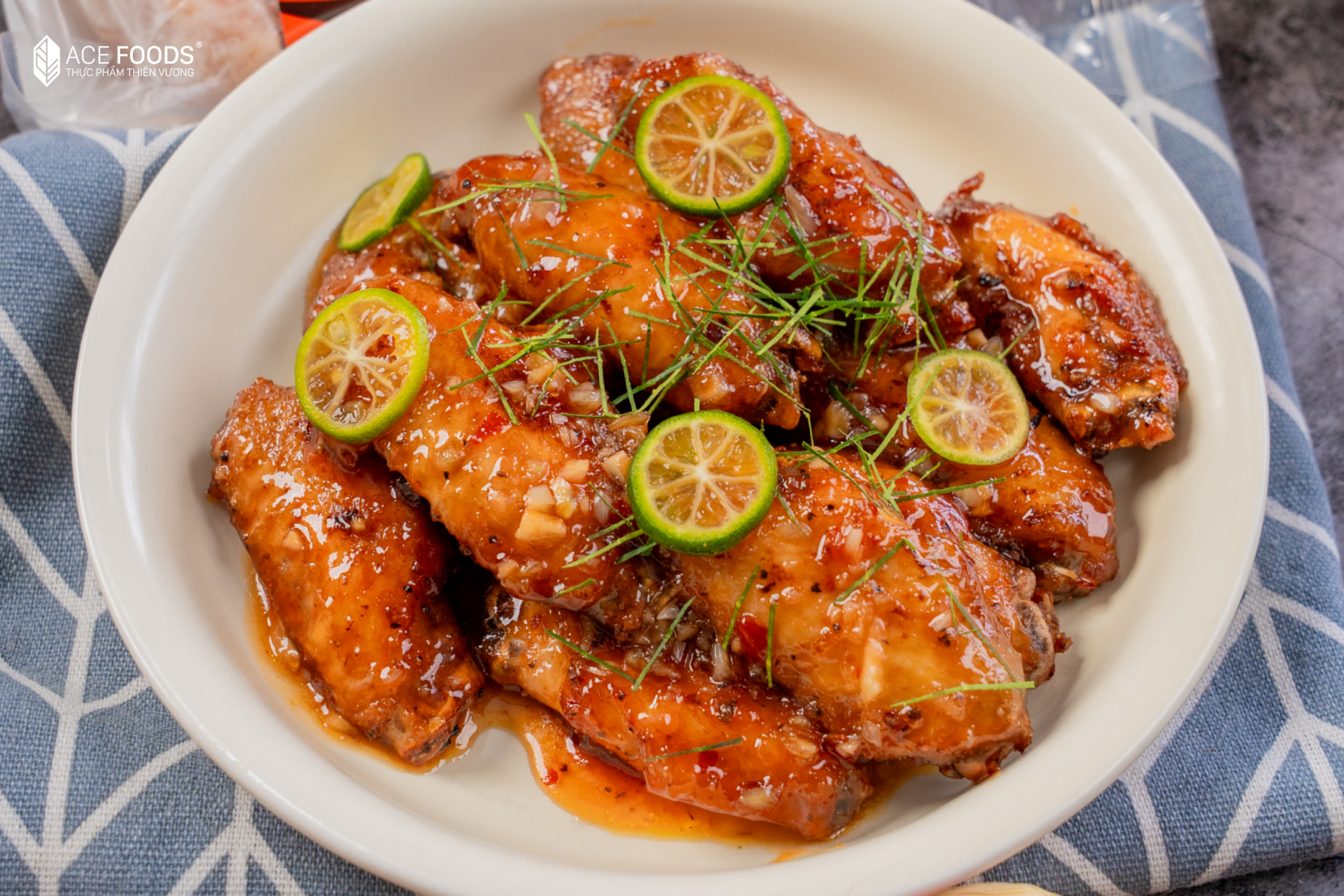 Cánh gà xốt tắc (quất) giòn rụm, chua cay mặn ngọt cực bắt vị