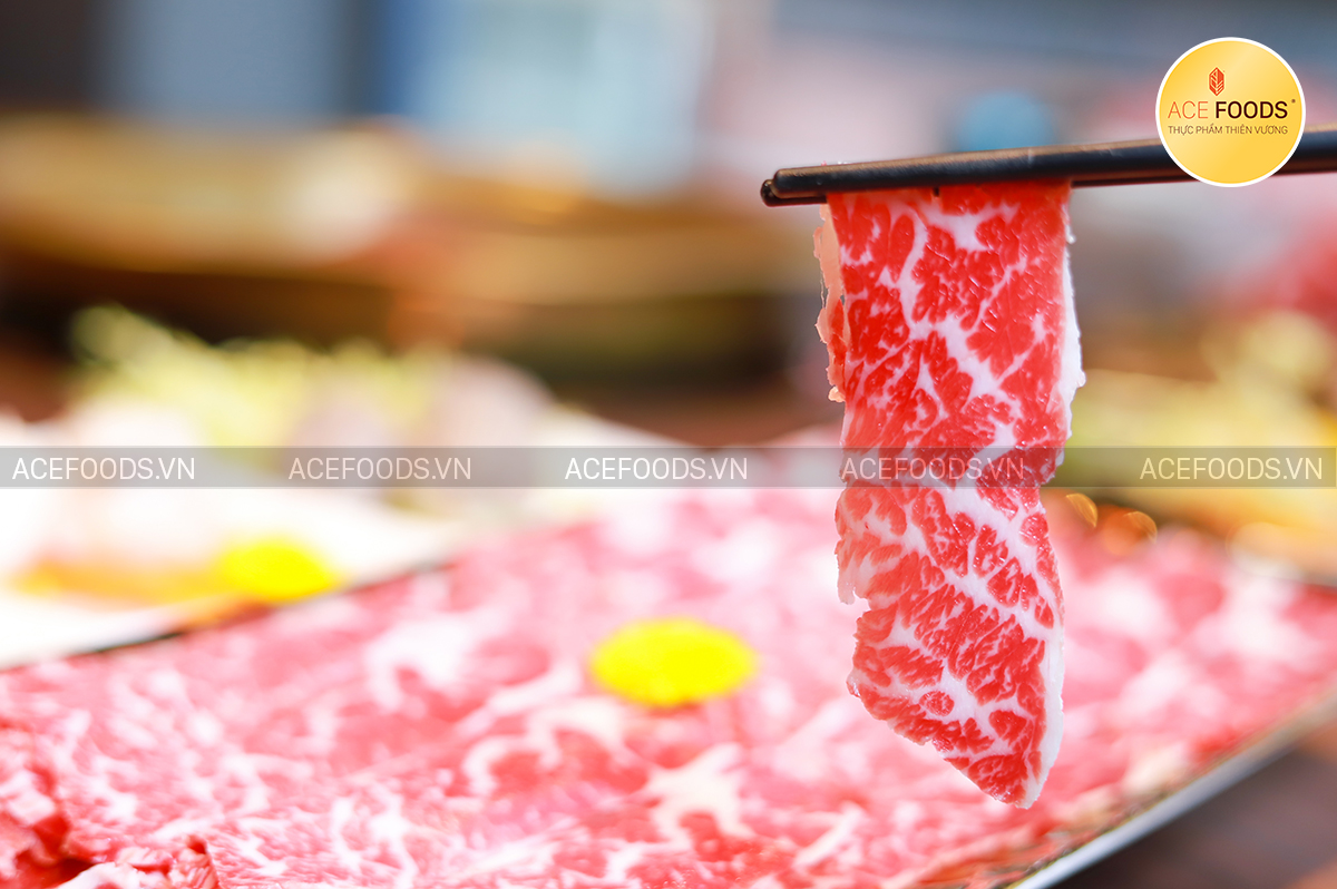 Sườn bò rút xương Wagyu Mỹ nhúng lẩu ngon cực phẩm, mềm tan chảy