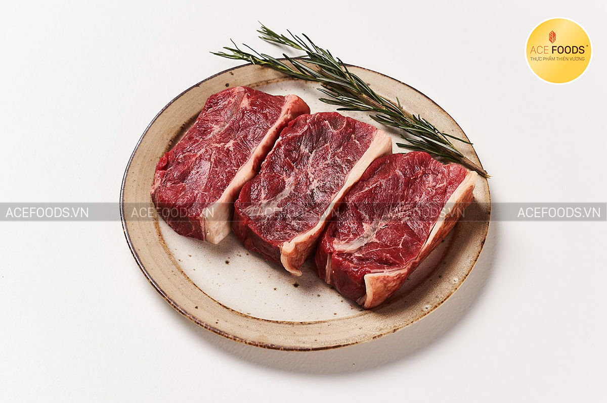 Lõi vai bò Mỹ là phần thịt ngon - bổ - rẻ cho món bít tết cực phẩm