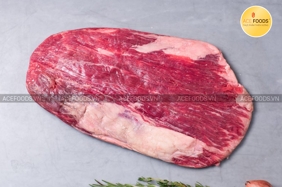 Thăn bụng bò Wagyu Mỹ mềm tan như bơ nhờ lớp vân cẩm thạch tuyệt vời