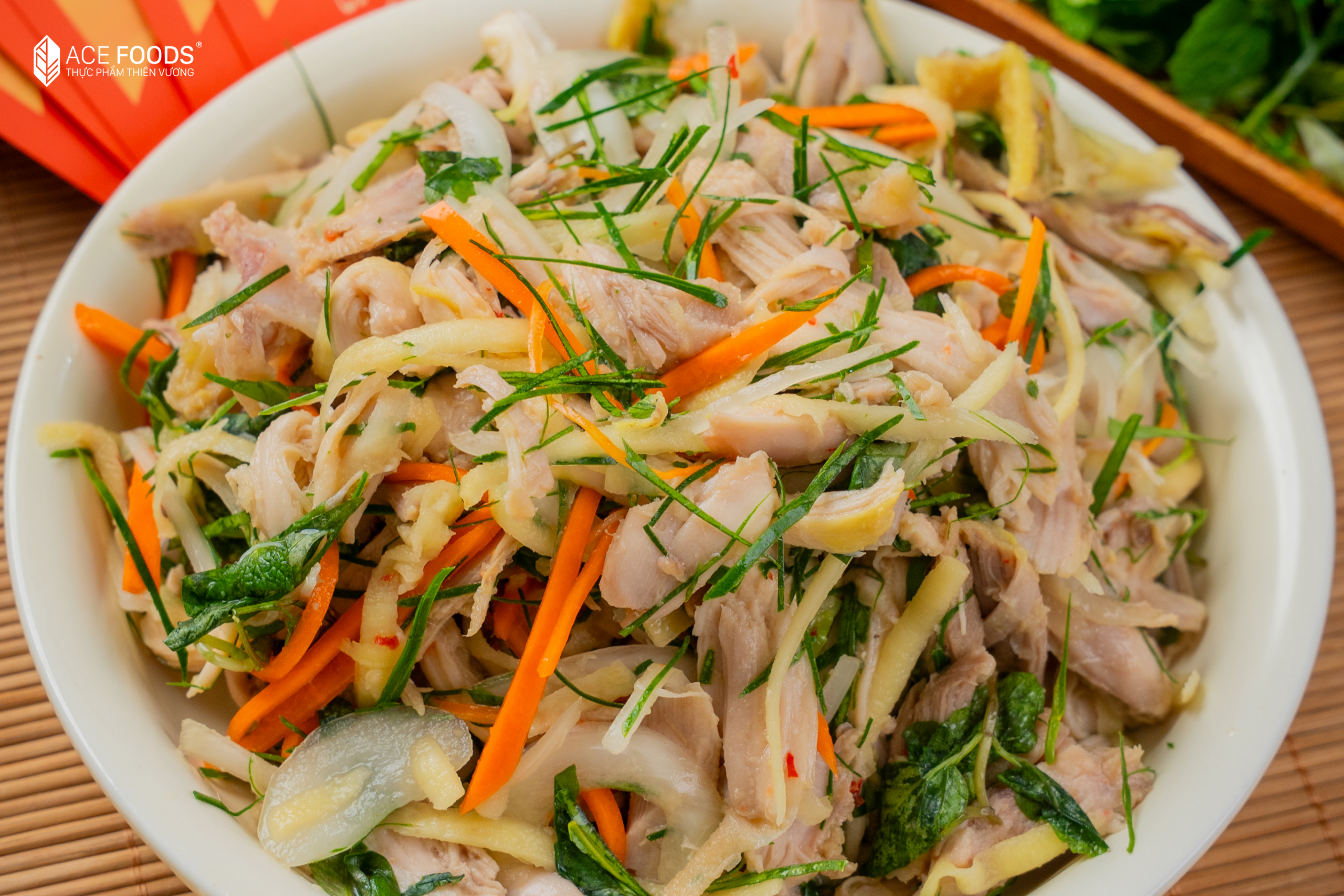 Cách làm nộm gà chua ngọt thanh mát chuẩn vị tại nhà